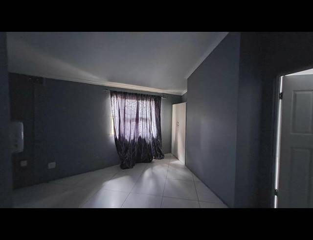 2 BEDROOM PROPERTY TO RENT IN ISIPINGO BEACH